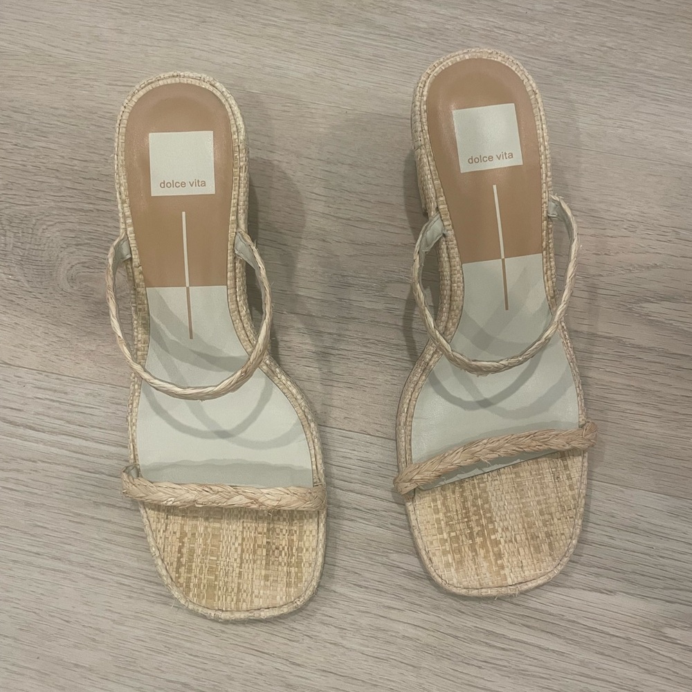 Dolce Vita Sandals